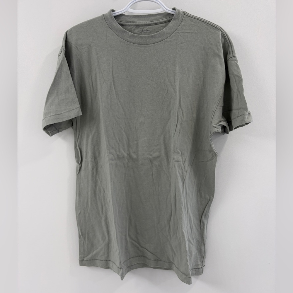 A&F Soft Abercrombie & Fitch Crewneck Tee - Large